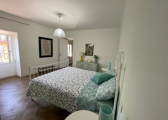 Casa Garibaldi 41 * Perugia